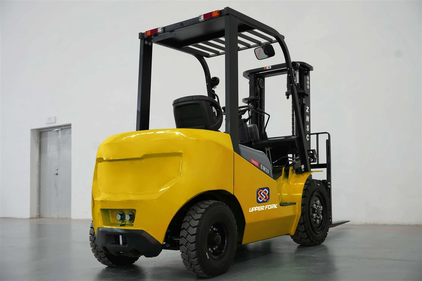 product-7008-4672